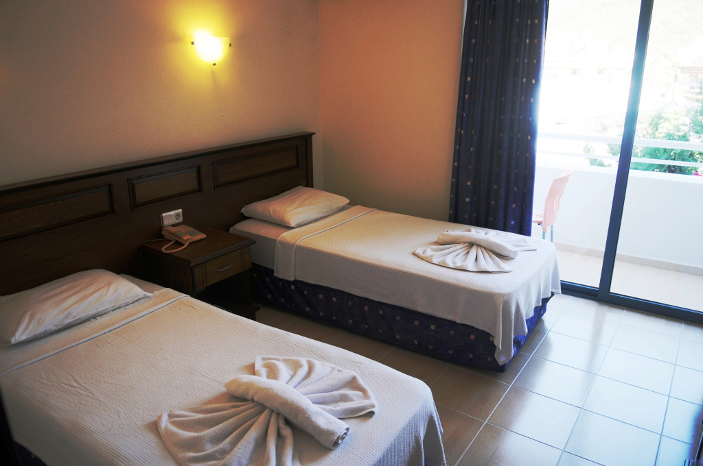 Navy Hotel — 5