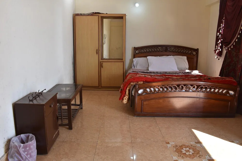 Economy Double room (full double bed)