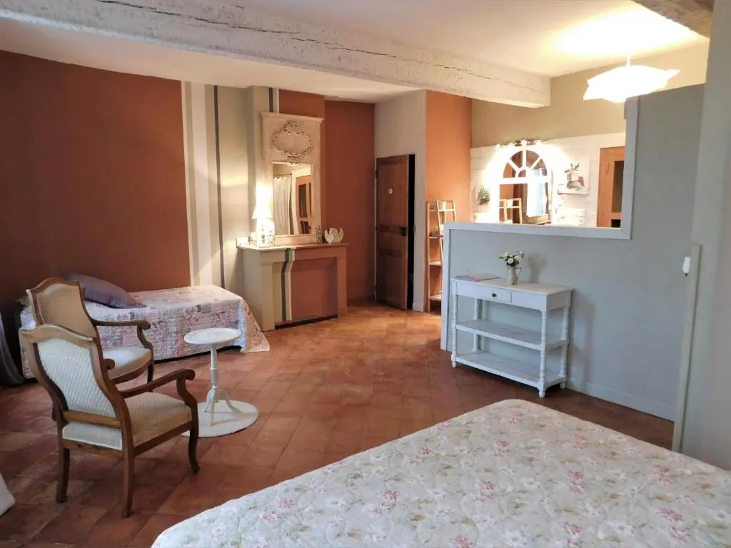 Le Prieure Saint Louis - Chambres
