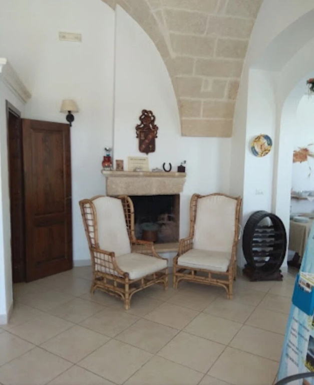 Elegant Double Room in Ancient Masseria Near the sea in a Quiet Olive Trees