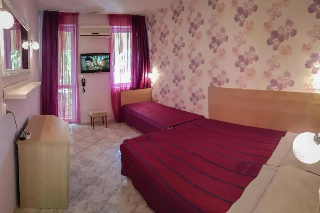 Hotel photo 3