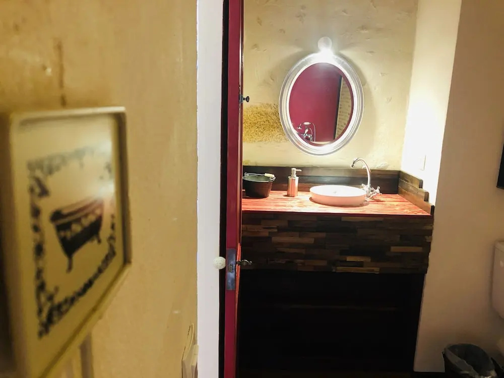 Afficher la photo 8 — Chambres d'Hôtes Rouge Bordeaux