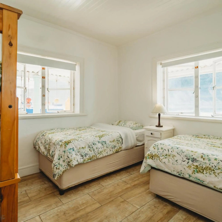 Silver Spray Beach Accommodation — 4