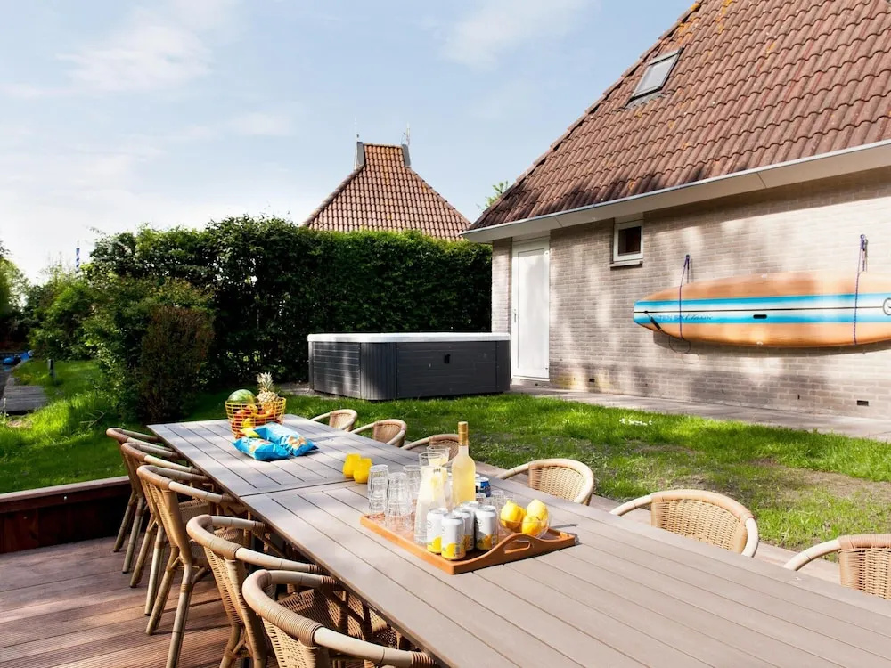 Bungalow Near De Alde Feanen Reserve