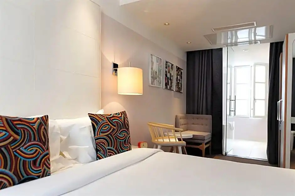 Le Placide Saint Germain des Pres 43