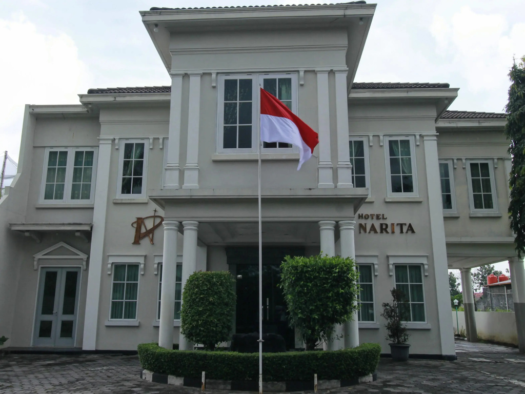 Bandar Narita Hotel