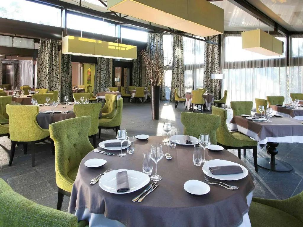 Mercure Brignoles Golf De Barbaroux - Général