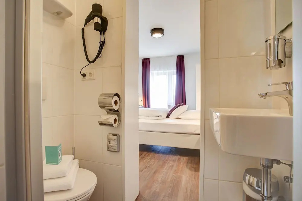 1 Bedroom Standard Double room (full double bed)