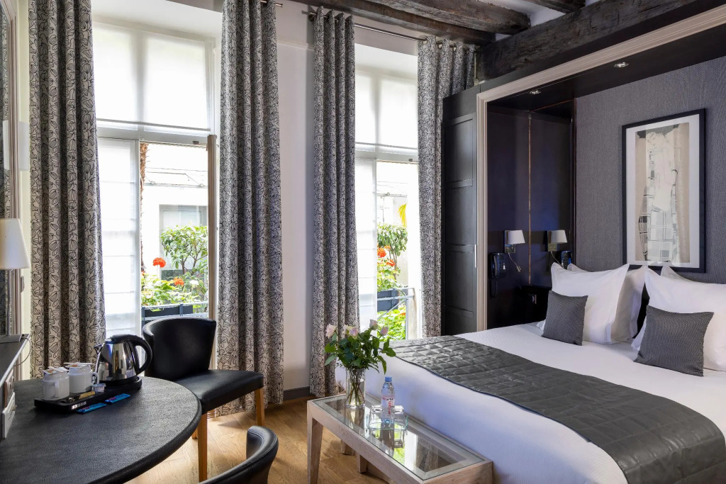 Hotel du Jeu de Paume 65