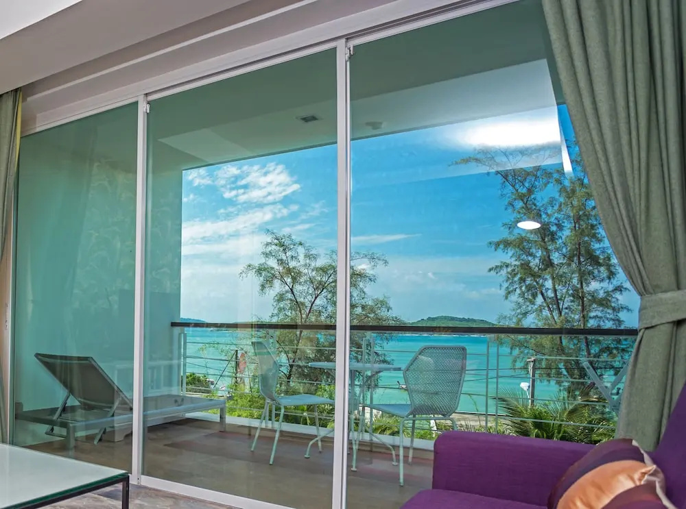 2 Bedrooms Deluxe Suite with balcony and with view