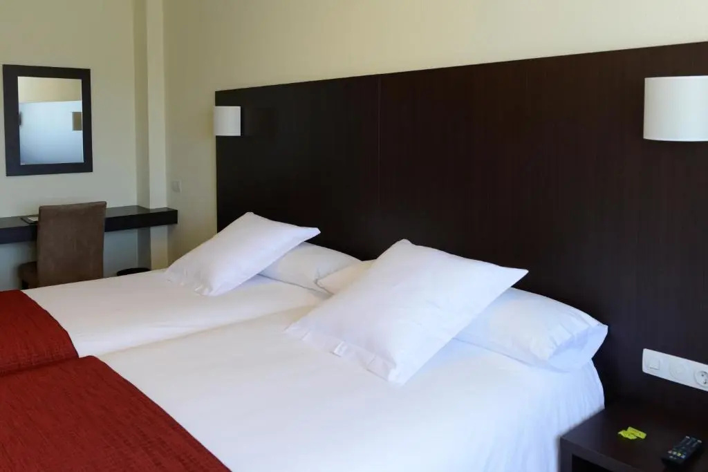 Hotel Santiago Apostol - Chambres