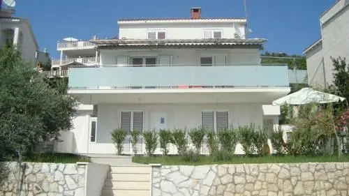 Apartments Niana