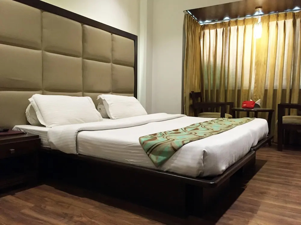 OYO Rooms 074 Cyber City - Chambres
