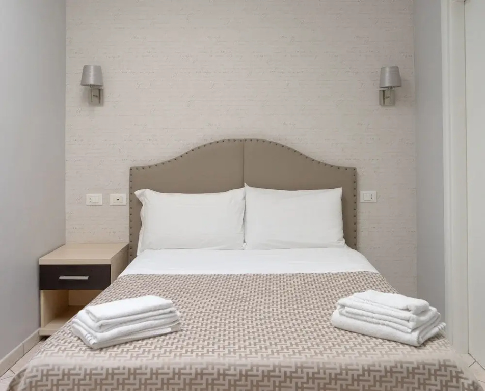 Classic Single room with balcony