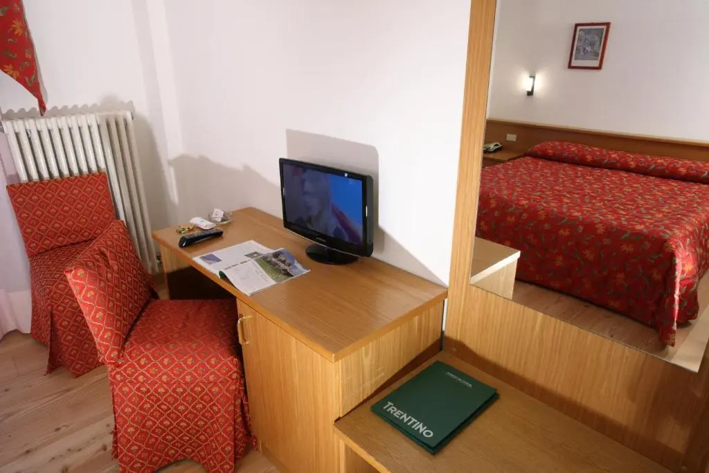 Hotel Garni Lago Nembia - Chambres
