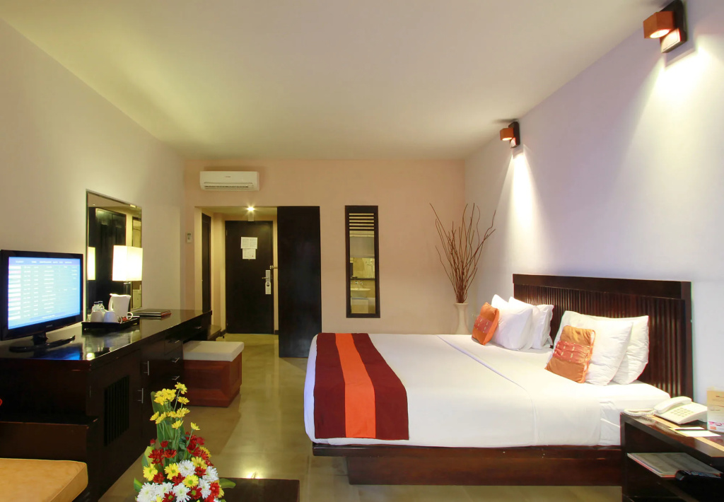 The Lokha Legian Resort & Spa — фото