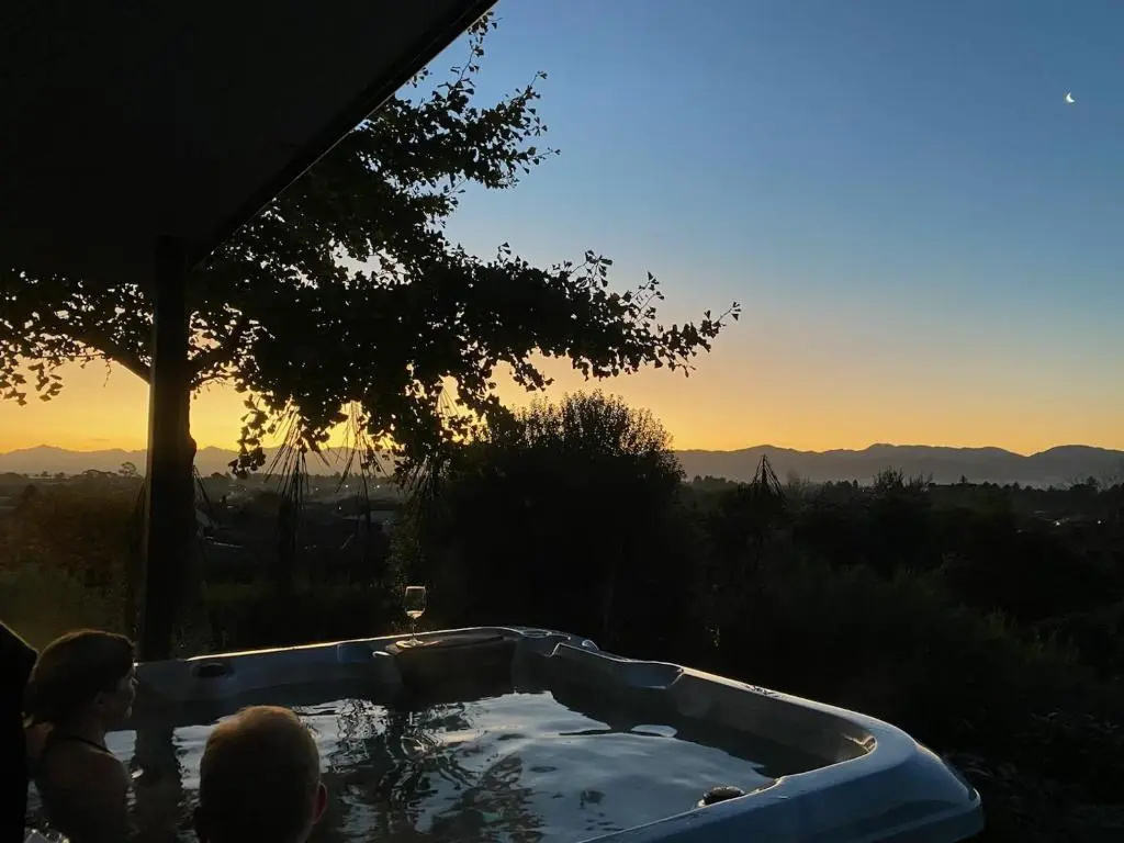 Views over Blenheim - Blenheim Holiday Home