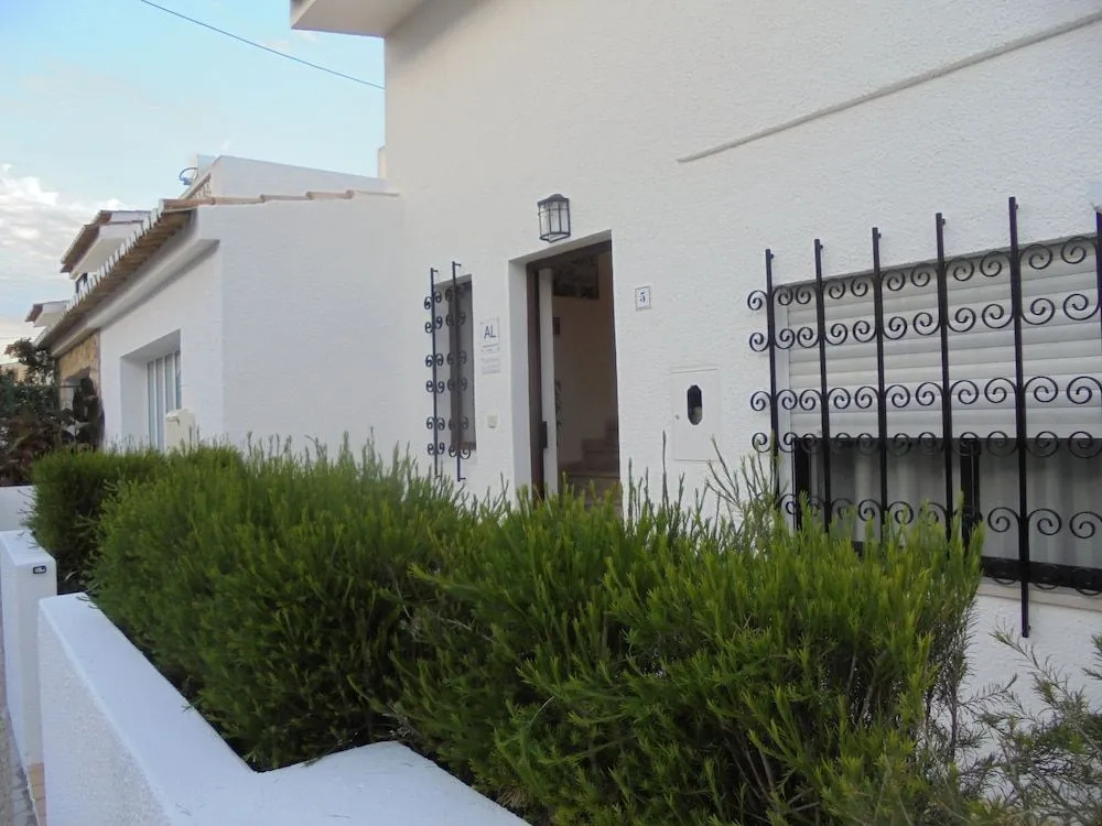 Lagos Charming Villas