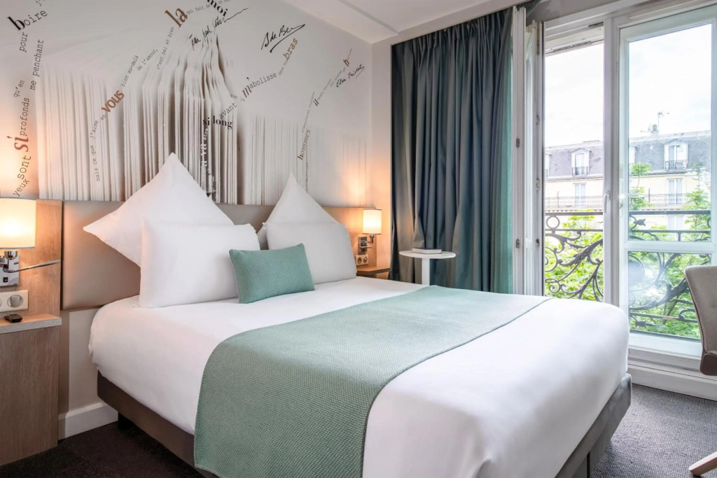 Mercure Paris Montparnasse Raspail 27