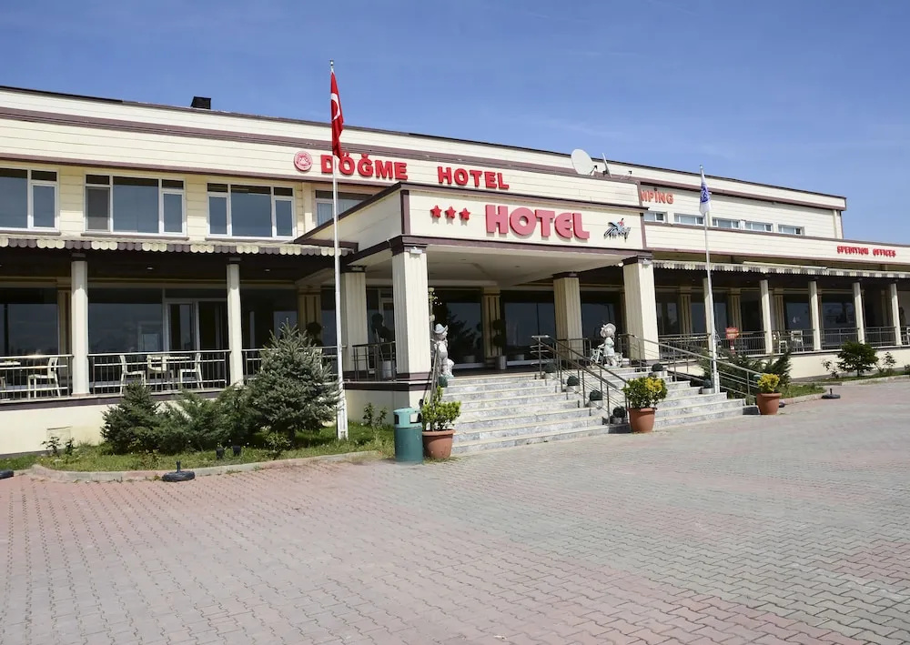 Hotel photo 1