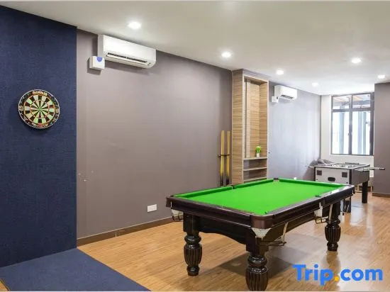 PLATINO SERVICE APARTMENT, 2BR Family Suite, Next to Paradigm mall JB with Big Patio & Pool Access