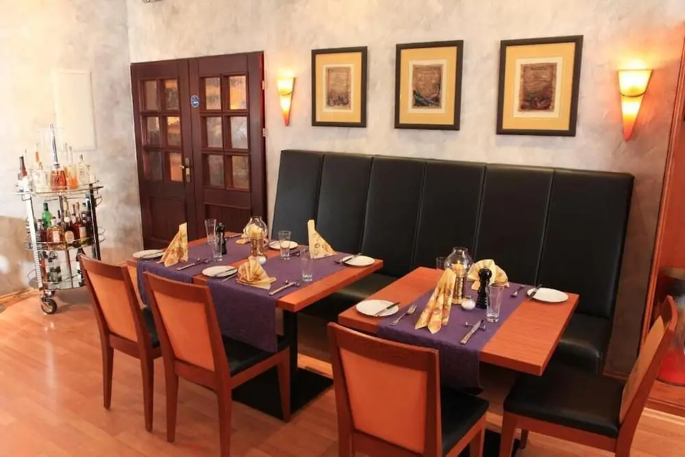 Hotel Restaurant Kasserolle - Général