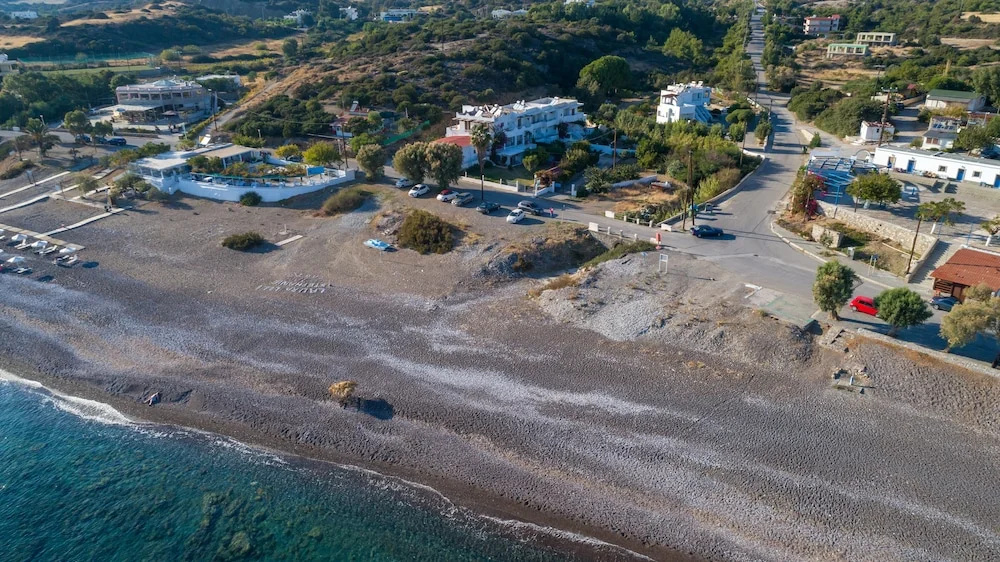 Beach & Waterfront