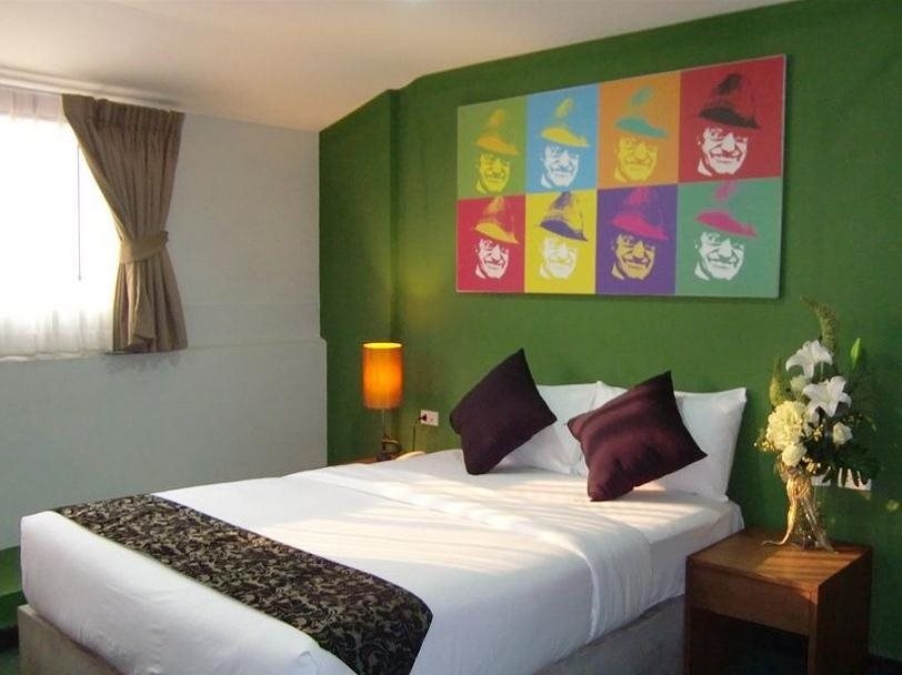 Bedroom