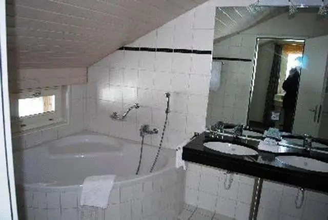 Hotel Rhonequelle - Chambres