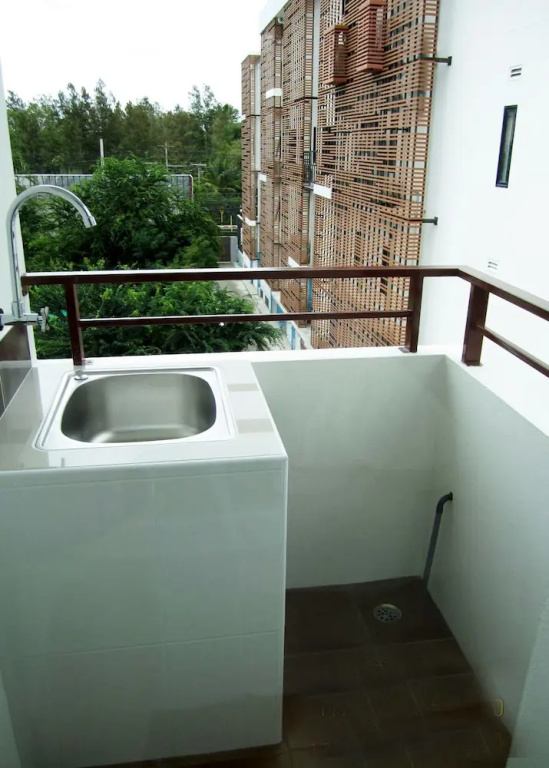 Economy Double room with balcony (twin beds)