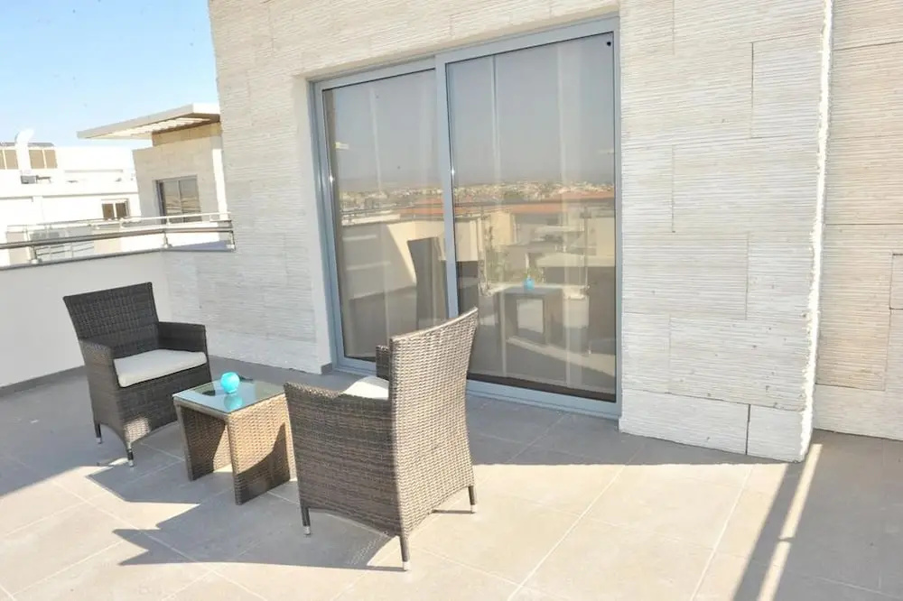 Studio with balcony