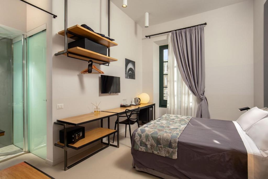 Standard Double room (full double bed) — room photo 2