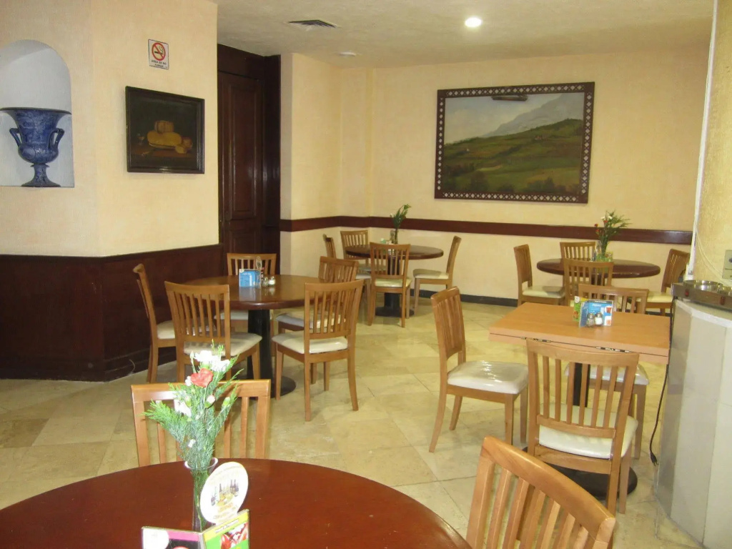 Hotel photo 13