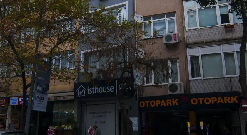 Isthouse I