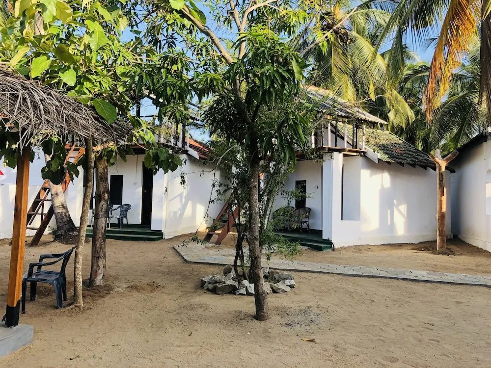 Sam's Hut Arugambay - Général