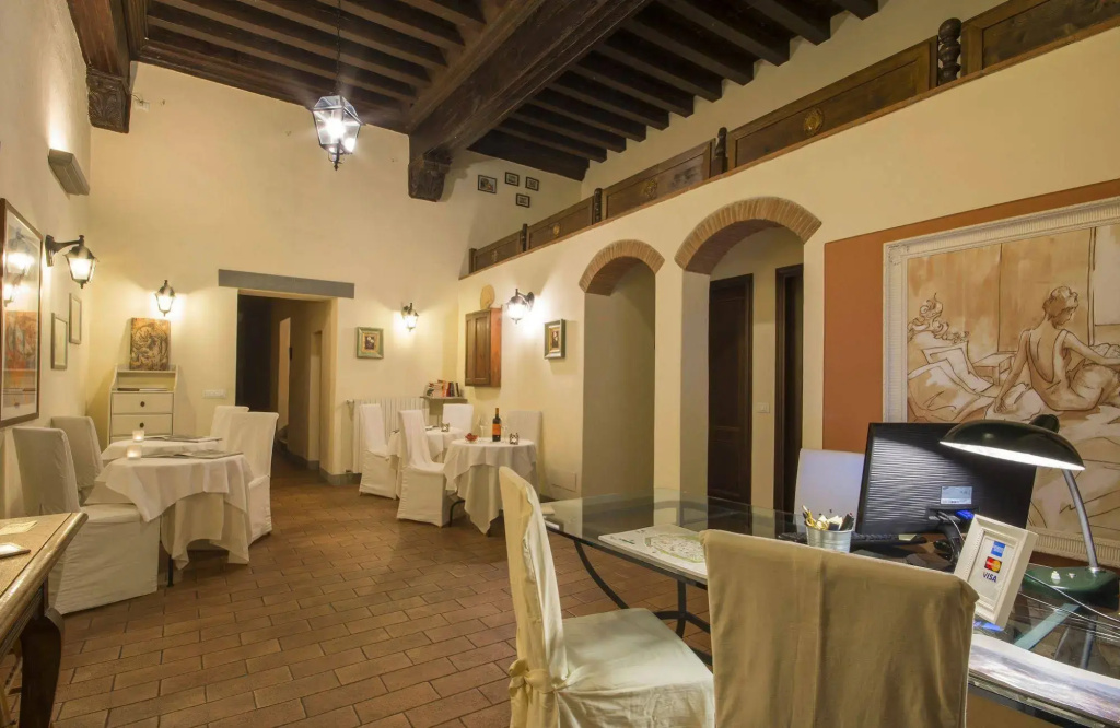 Hotel photo 13
