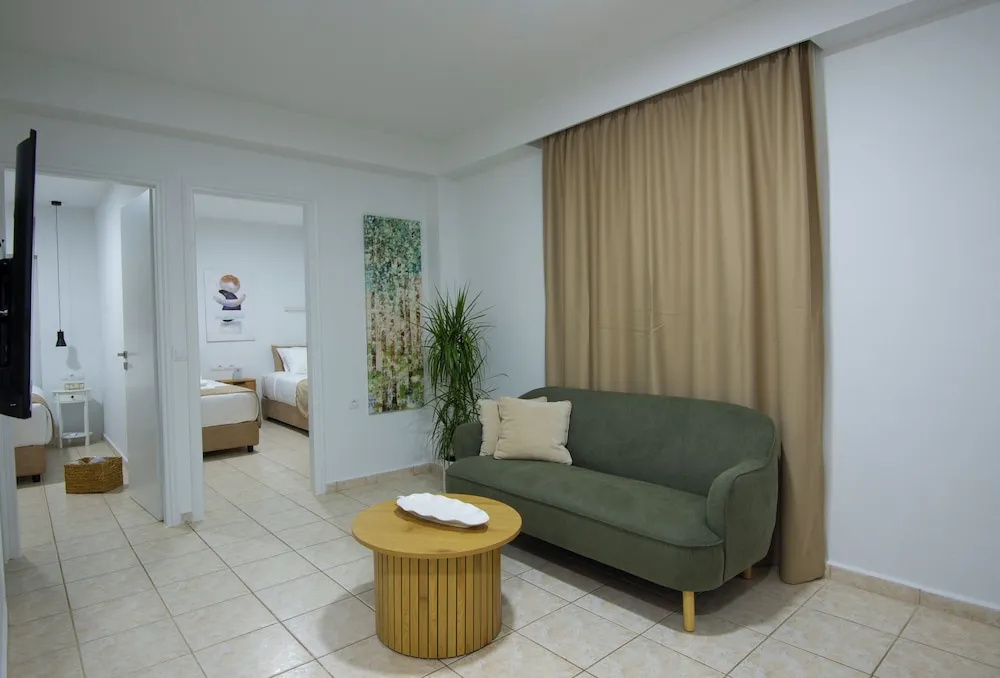 Casa Nefeli — 3