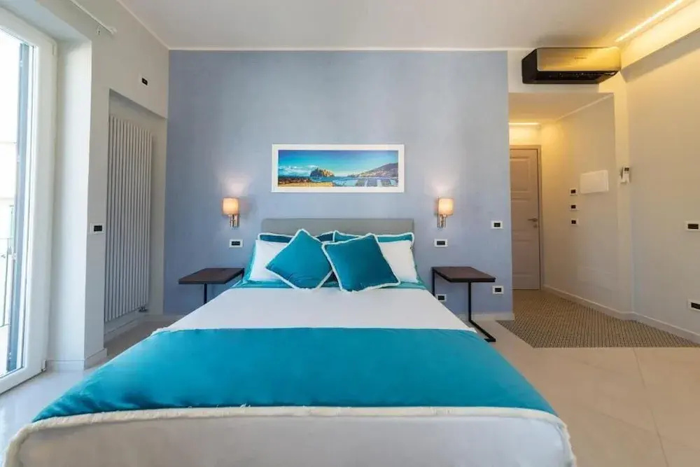 Deluxe room with balcony