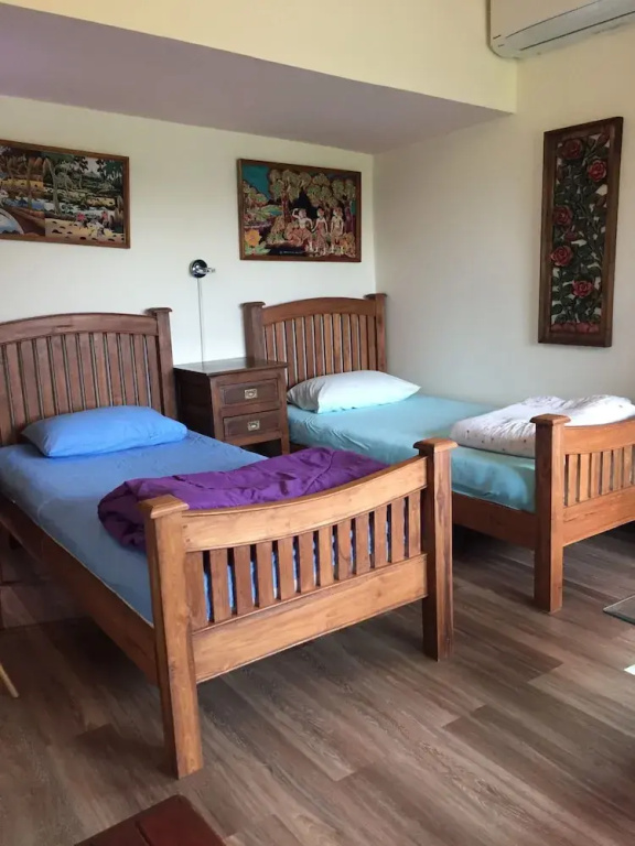 1 Bedroom Classic Double room with balcony (full double bed)