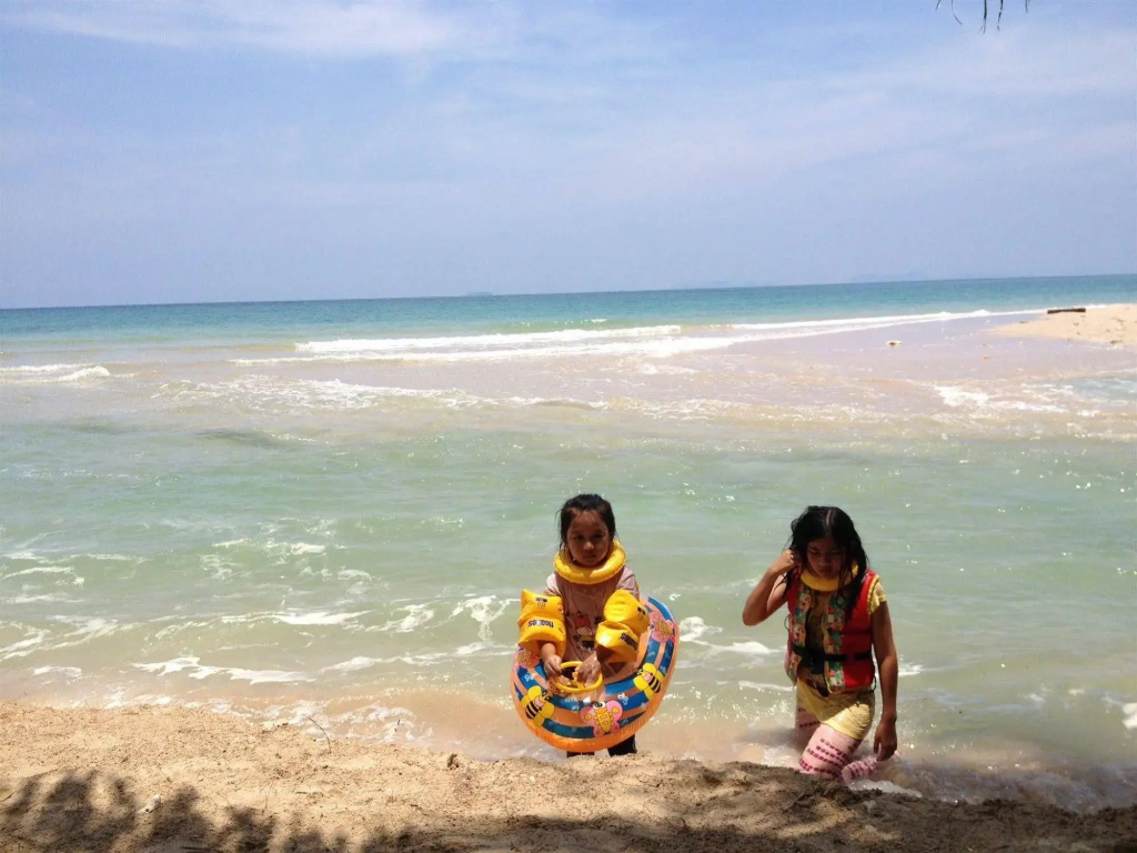 Good Days Lanta Beach Resort - Général
