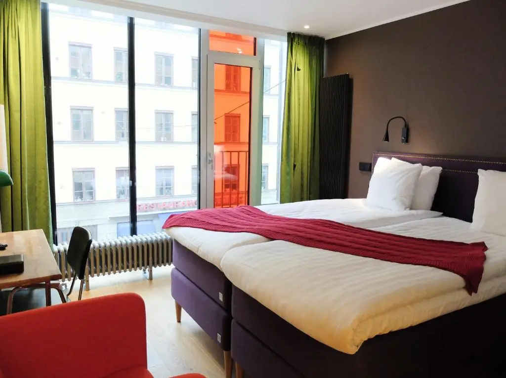 Standard Double room (full double bed)