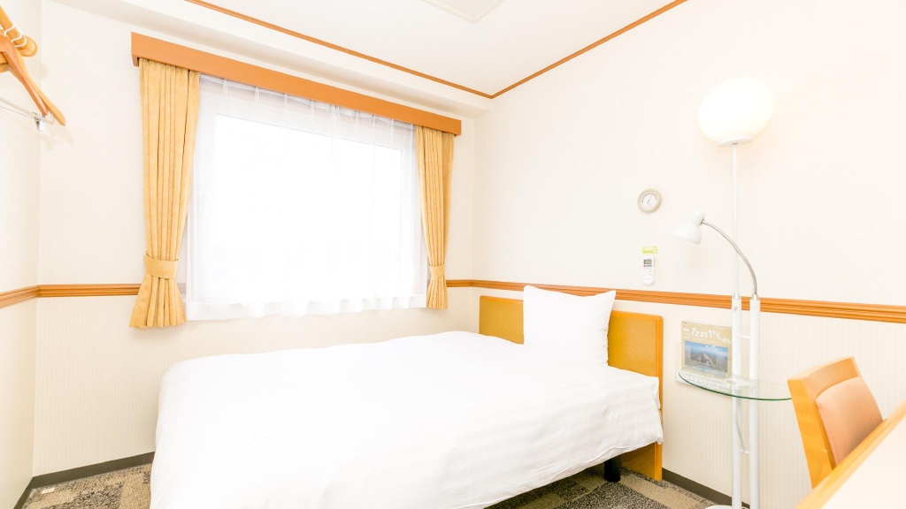 Toyoko Inn Shin Osaka Station Higashi 사진 9