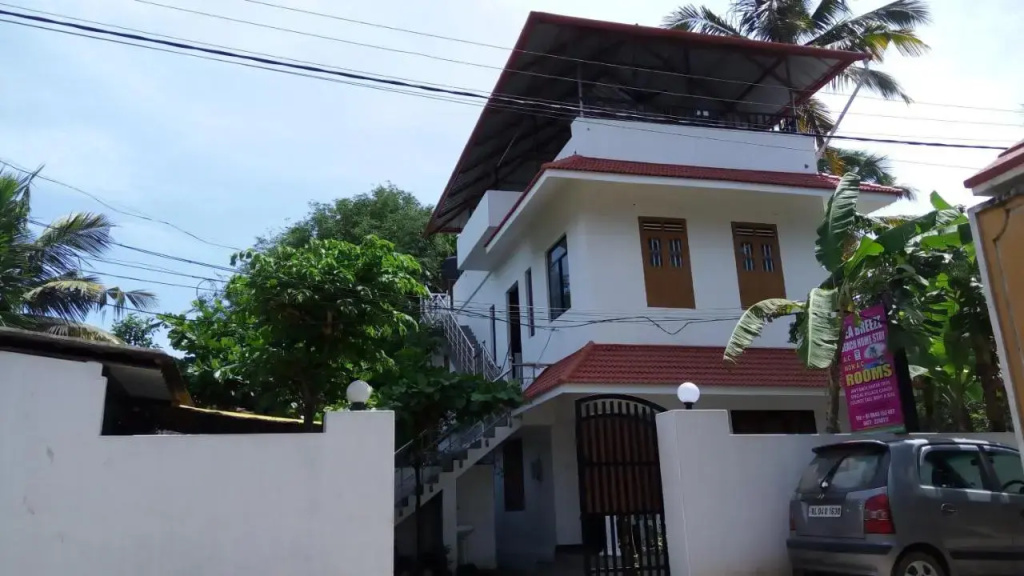 Sea Breeze Beach Home Stay