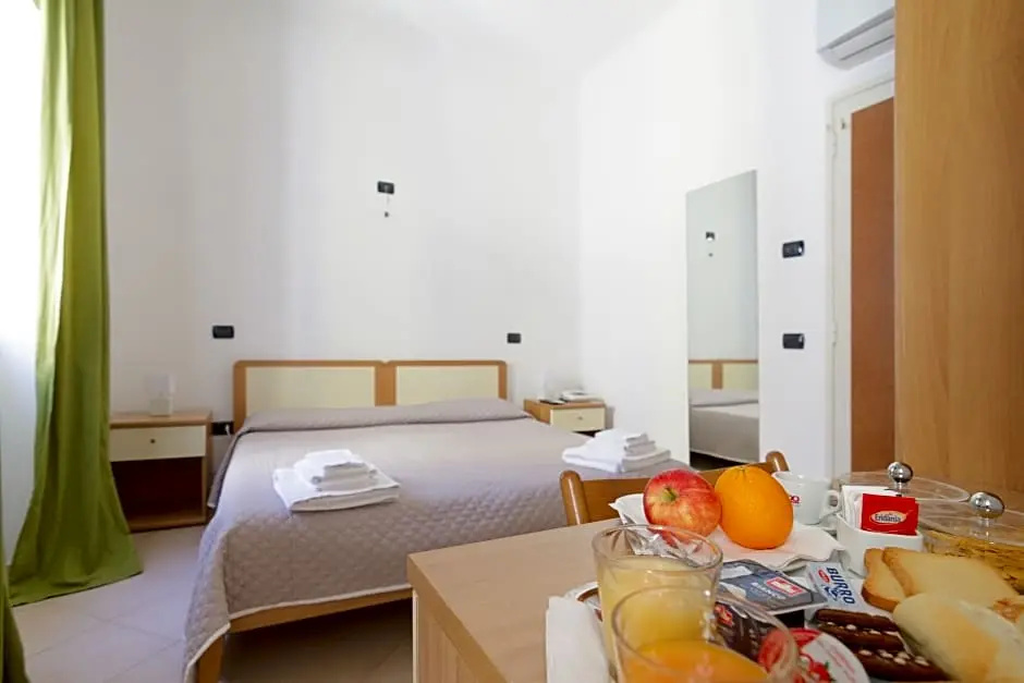 Economy room
