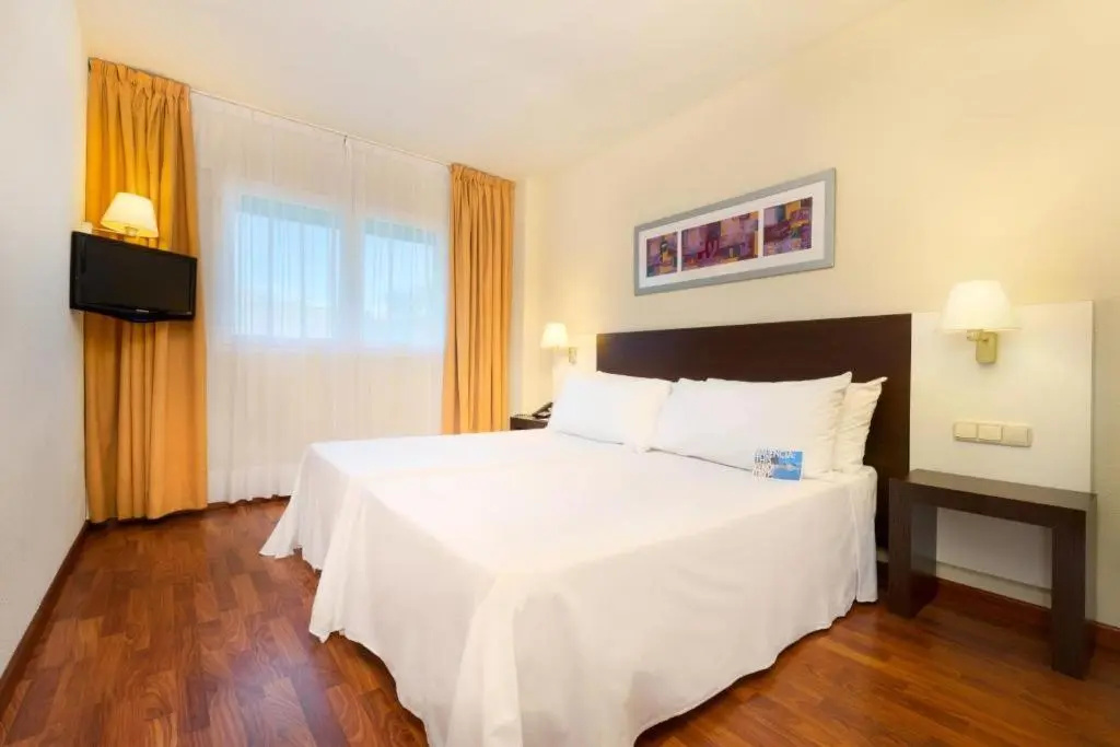 Hotel Port Feria Valencia - Chambres