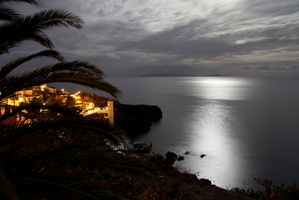 Beach & Waterfront