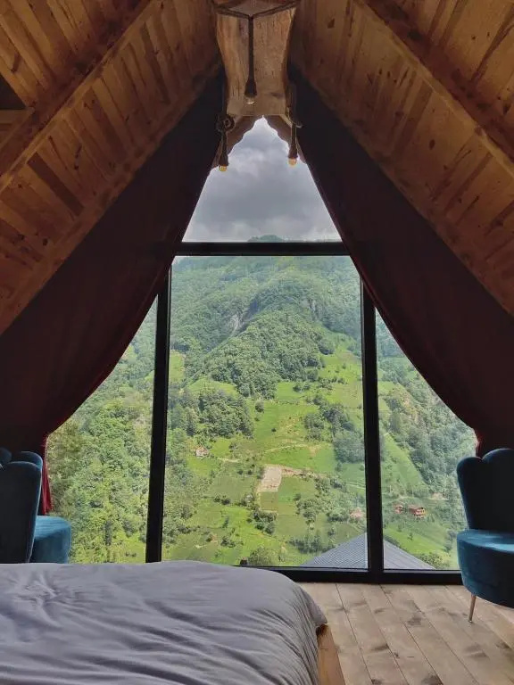 Balcony & Terrace