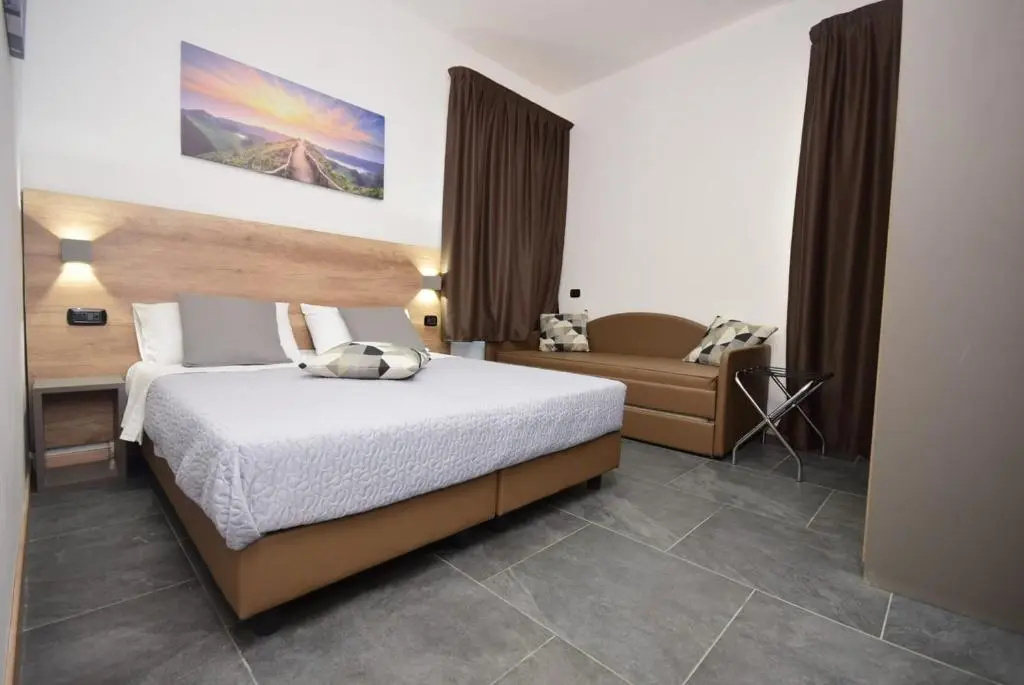 Classic Quadruple room