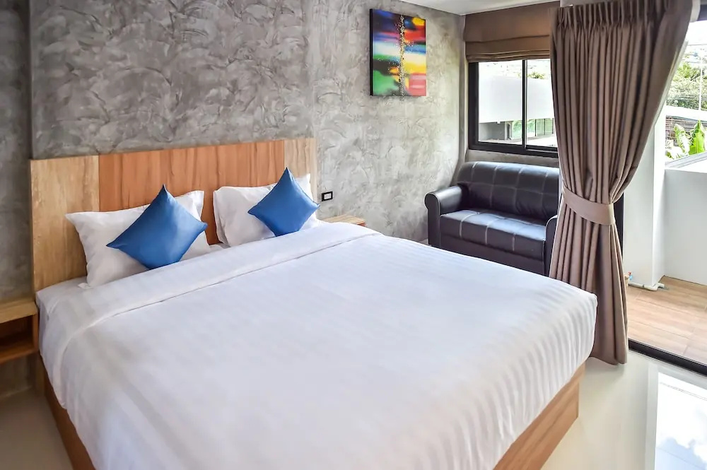 Superior Double room (full double bed)