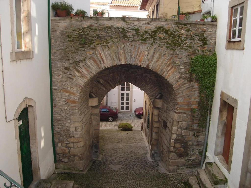 TUACASA — 5